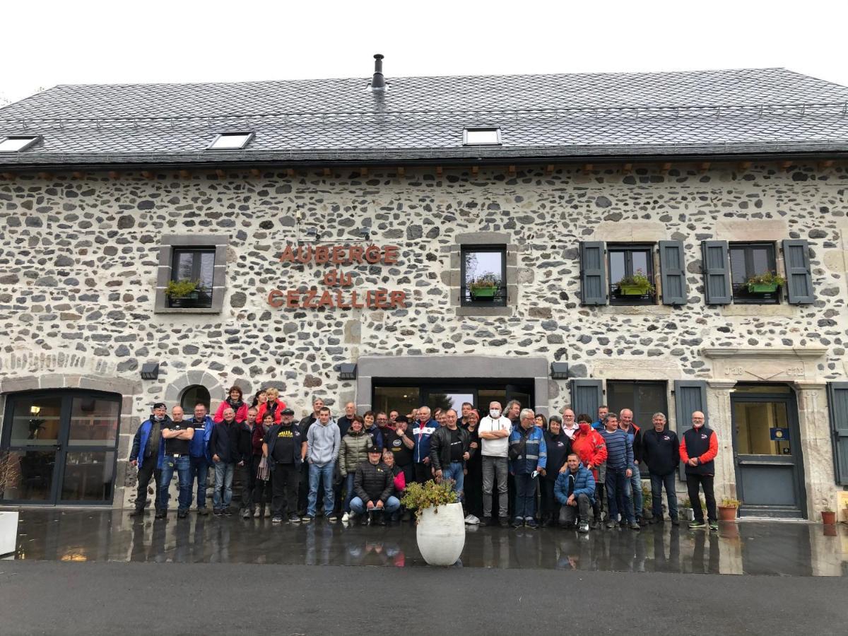 Auberge Du Cezallier Montgreleix Exterior photo
